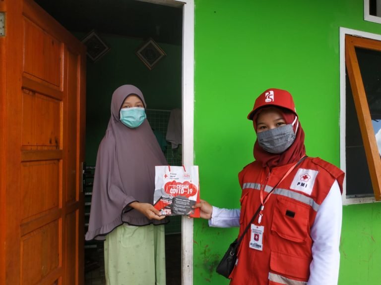 HUT PMI Ke-75, PMI Kabupaten Banjar Lakukan Bakti Sosial 3 IMG 20200915 WA0111