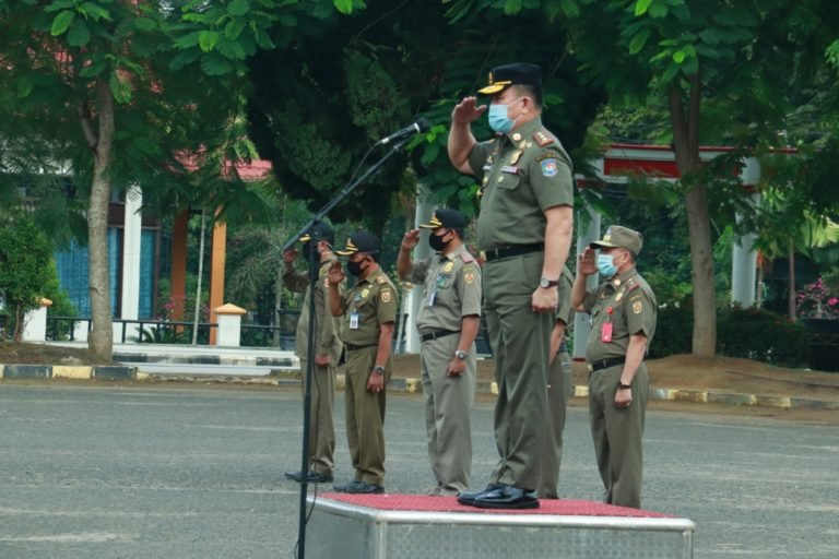Pasca Apel Pagi Bernhard Ajak Satpol PP Rekatkan Kebersamaan Lagi 2 IMG 20200929 WA0003