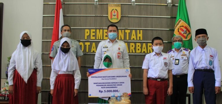 Anak-anak Supir Dapat Binaan, Bernhard : Saya Berterima Kasih Kepada Dishub Banjarbaru 2 IMG 20200930 WA0020